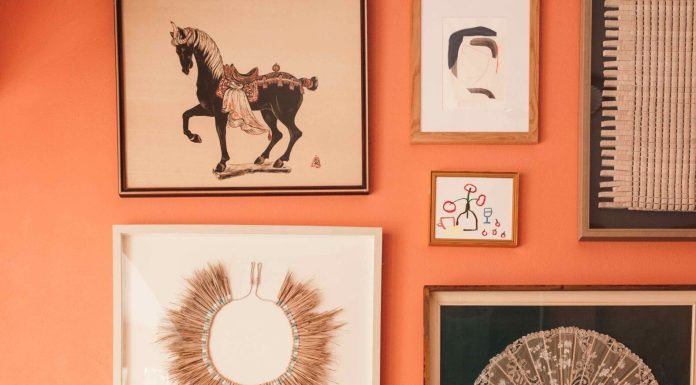 5 Powerful Daily Journaling Prompts for Processing Your Emotions